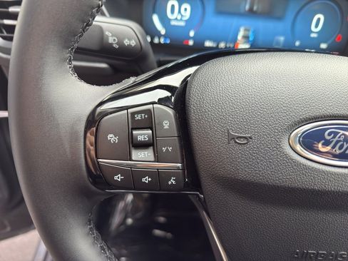 New 2026 Ford Escape Active w/ Active Premium Tech Pack image 18