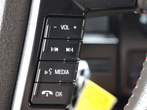 Used 2013 Ford F150 FX4 w/ FX Appearance Pkg AWD/4WD image 17