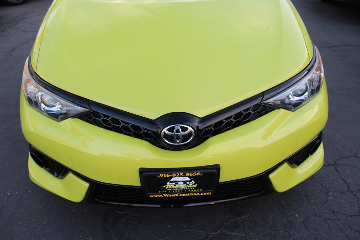Used 2017 Toyota Corolla iM w/ All-Weather Mat Package FWD image 9