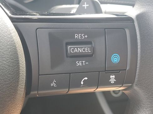 Certified 2023 Nissan Rogue SV AWD/4WD image 25