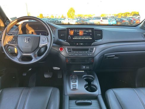 Used 2022 Honda Passport TrailSport image 16