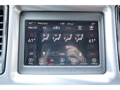 Used 2019 Dodge Challenger SXT w/ Driver Convenience Group RWD image 31