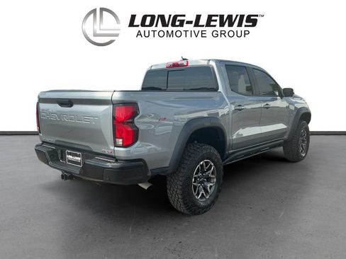 Used 2025 Chevrolet Colorado ZR2 w/ Technology Package AWD/4WD image 7