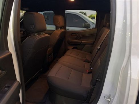 Used 2024 Chevrolet Colorado Trail Boss image 5