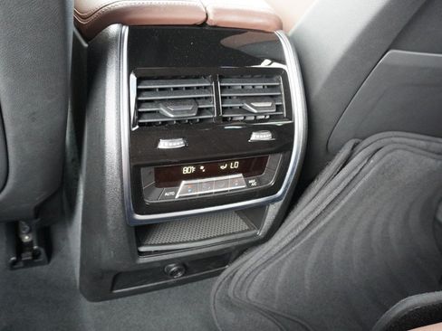 Used 2021 BMW X5 xDrive45e w/ Premium Package AWD/4WD image 32