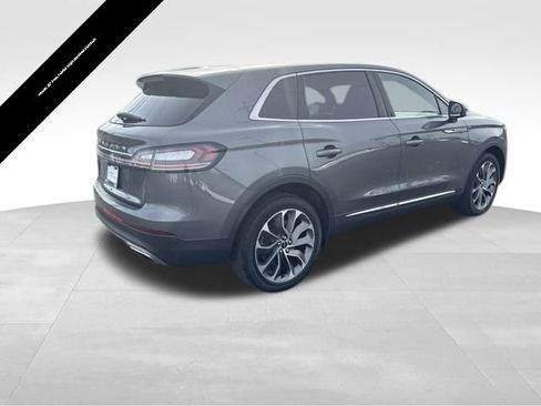 Certified 2023 Lincoln Nautilus Reserve image 8