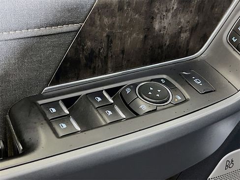 Used 2023 Ford F250 Lariat w/ Lariat Ultimate Package image 16