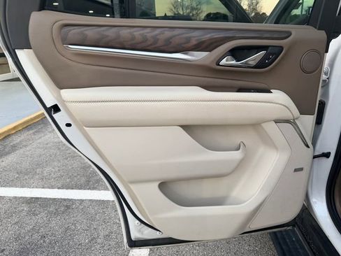 Used 2021 GMC Yukon Denali w/ Denali Ultimate Package image 15