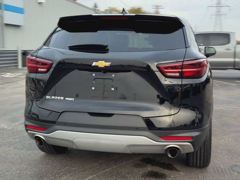 Certified 2023 Chevrolet Blazer LT w/ Driver Confidence Package image 3