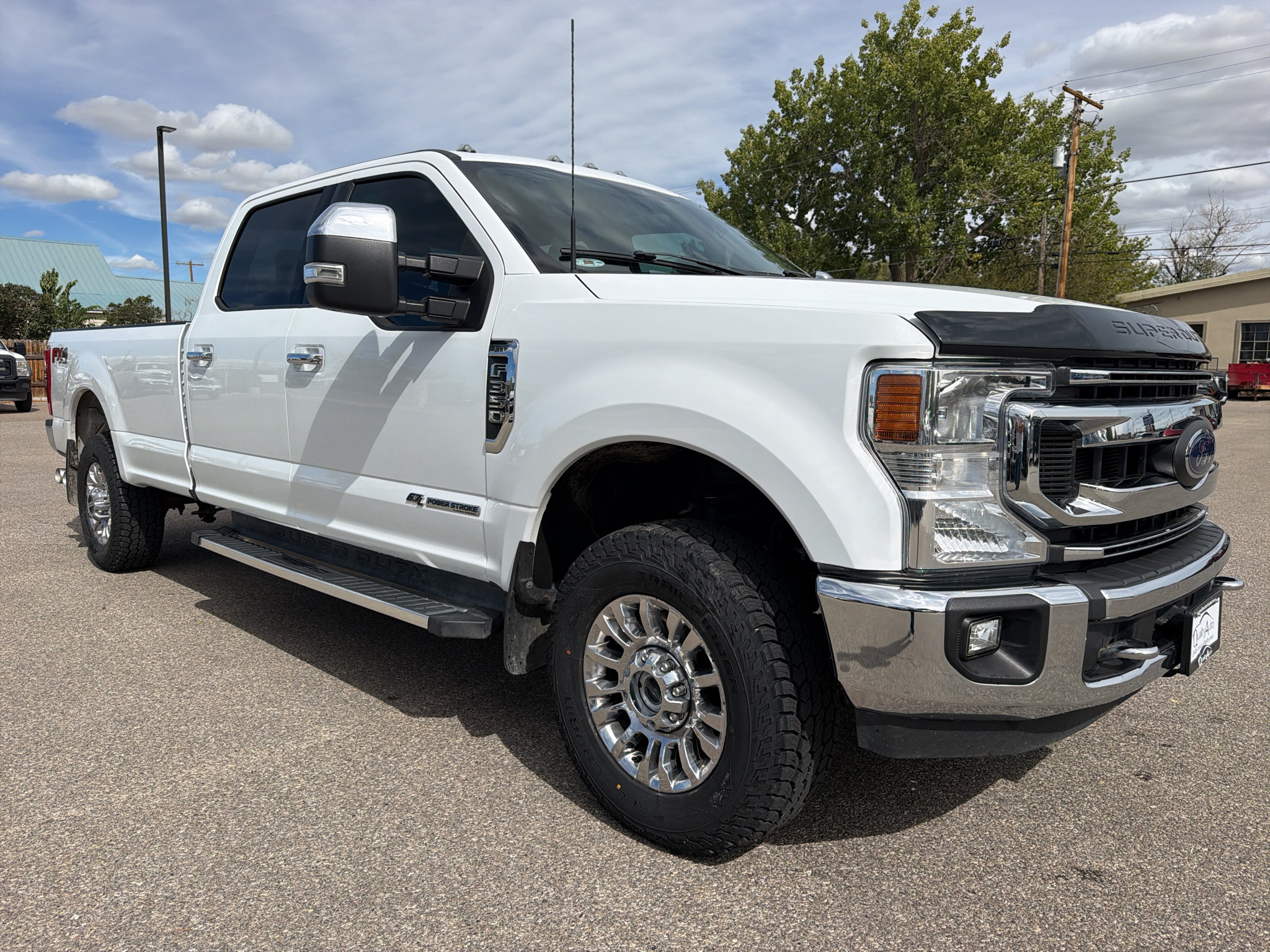 Used 2022 Ford F350 XLT w/ XLT Premium Package AWD/4WD image 5
