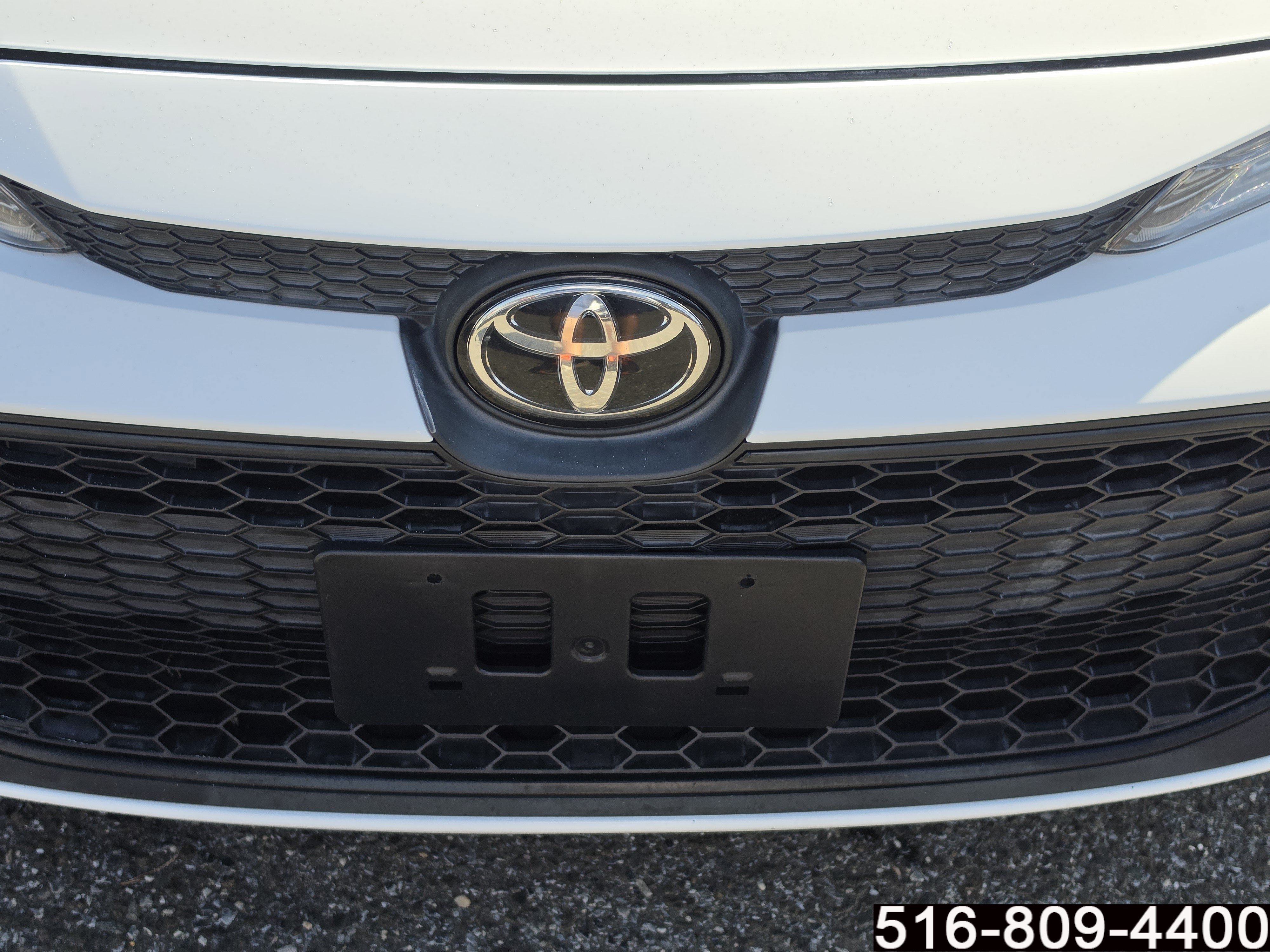 Used 2020 Toyota Corolla LE FWD image 32