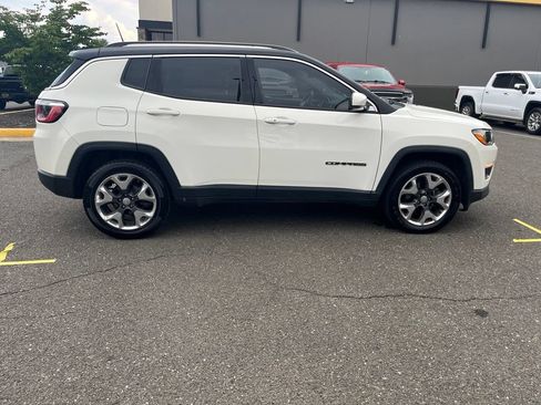 Used 2019 Jeep Compass Limited AWD/4WD image 8