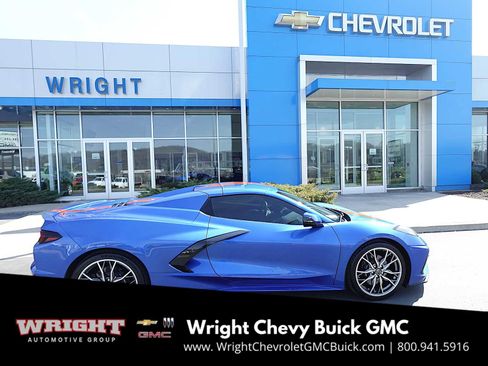 Used 2023 Chevrolet Corvette Stingray Preferred Conv w/ 2LT image 2