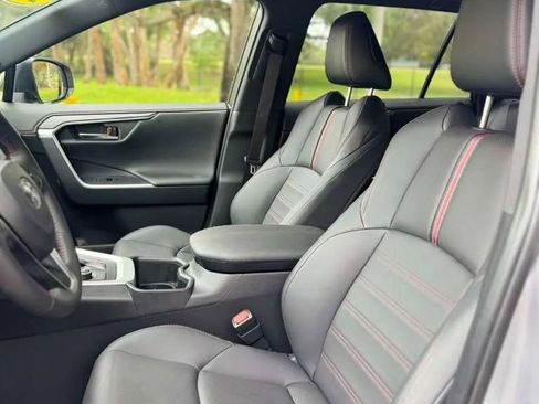 Used 2024 Toyota RAV4 XSE w/ Premium Package image 21