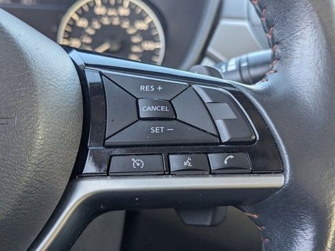 Used 2024 Nissan Altima 2.5 SR image 18