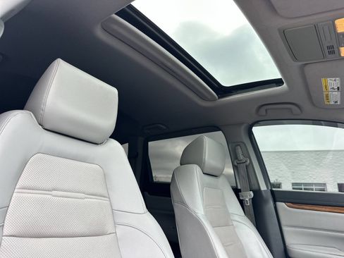 Used 2017 Honda CR-V EX-L image 16