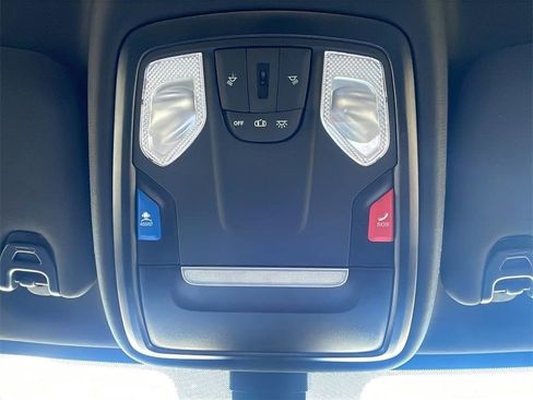 Used 2024 RAM 2500 Big Horn w/ Bed Utility Group image 34