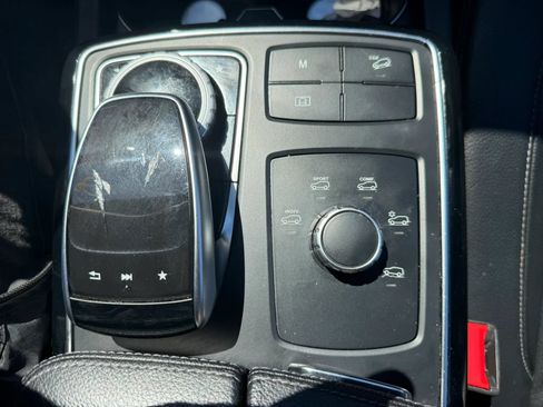 Used 2017 Mercedes-Benz GLE 350 4MATIC w/ Premium 1 Package image 21