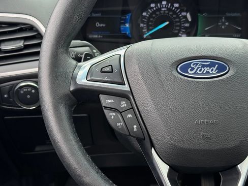 Used 2020 Ford Edge SEL w/ Convenience Package AWD/4WD image 24