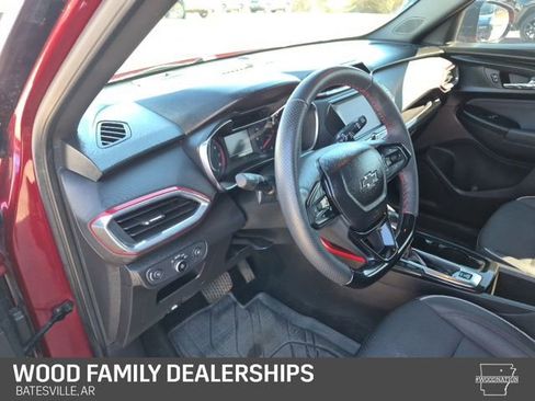 Used 2023 Chevrolet TrailBlazer RS image 14