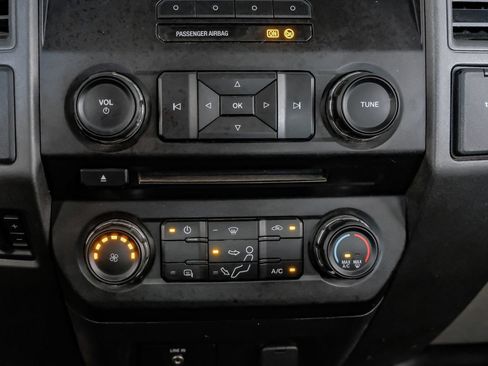 Used 2017 Ford F350 XL w/ Power Equipment Group RWD image 24