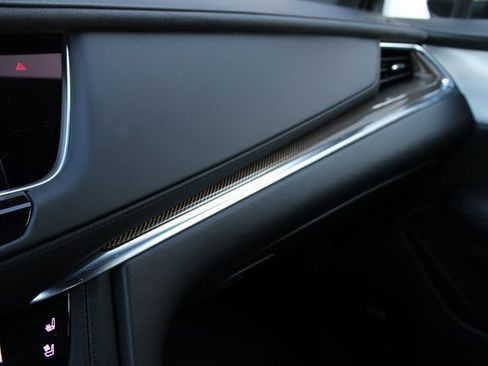 Used 2024 Cadillac XT5 Premium Luxury w/ Platinum Package image 9