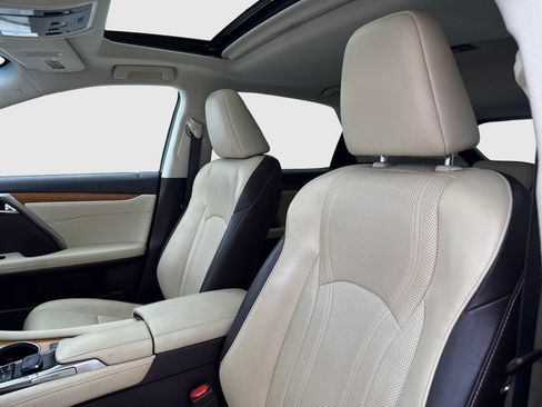 Used 2019 Lexus RX 350 FWD w/ Navigation Package image 15
