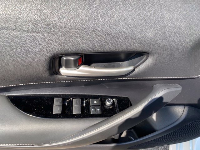 Used 2021 Toyota Corolla SE FWD image 14