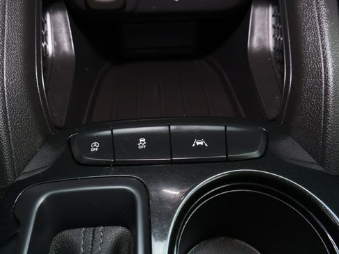 Used 2024 Chevrolet TrailBlazer LS image 25