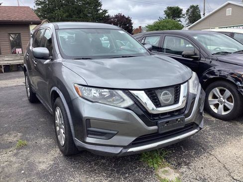 Used 2017 Nissan Rogue S AWD/4WD image 10