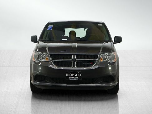 Used 2018 Dodge Grand Caravan SE image 8