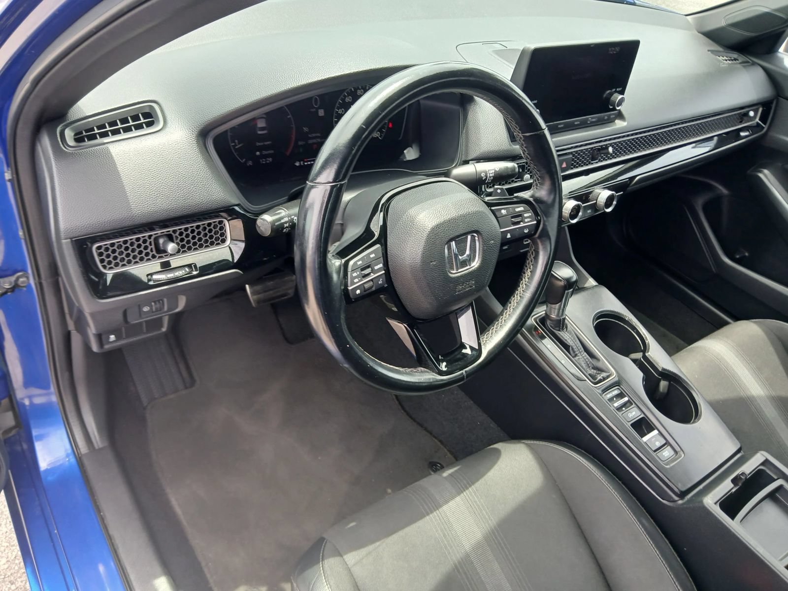 Used 2022 Honda Civic Sport image 7