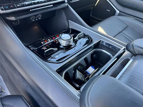 Used 2024 Jeep Wagoneer L Series III w/ Flexible Seating Group image 31