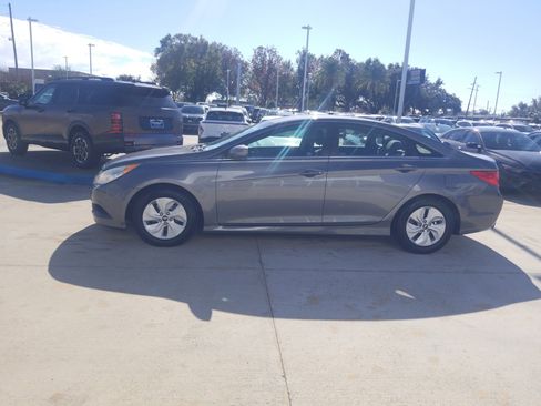 Used 2014 Hyundai Sonata GLS image 4