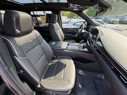 Used 2023 Cadillac Escalade Sport AWD/4WD image 26