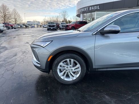 New 2026 Buick Envista Preferred w/ Convenience I Package image 5