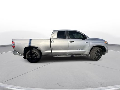 Used 2019 Toyota Tundra SR5 w/ SR5 Upgrade Package image 5