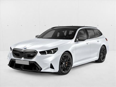 New 2026 BMW M5 Touring image 1