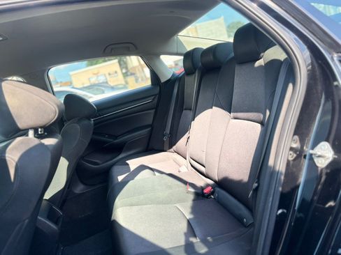Used 2020 Honda Accord LX image 12