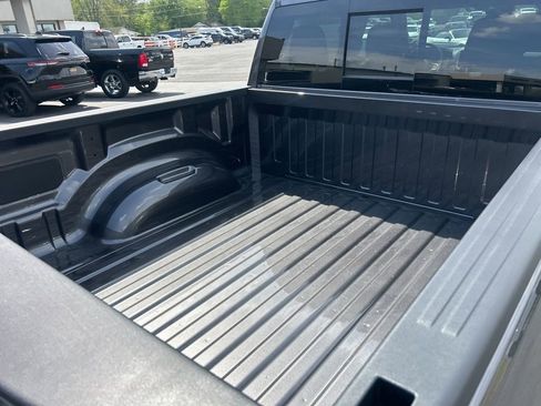 New 2026 RAM 1500 4x4 Crew Cab image 37