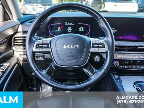 Used 2024 Kia Telluride EX w/ EX Captain's Chair Package FWD image 29