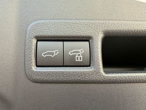 New 2026 Subaru Solterra Premium image 27