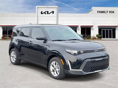 New 2025 Kia Soul LX w/ LX Technology Package