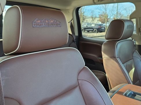 Used 2014 Chevrolet Silverado 1500 High Country w/ High Country Premium Package image 21