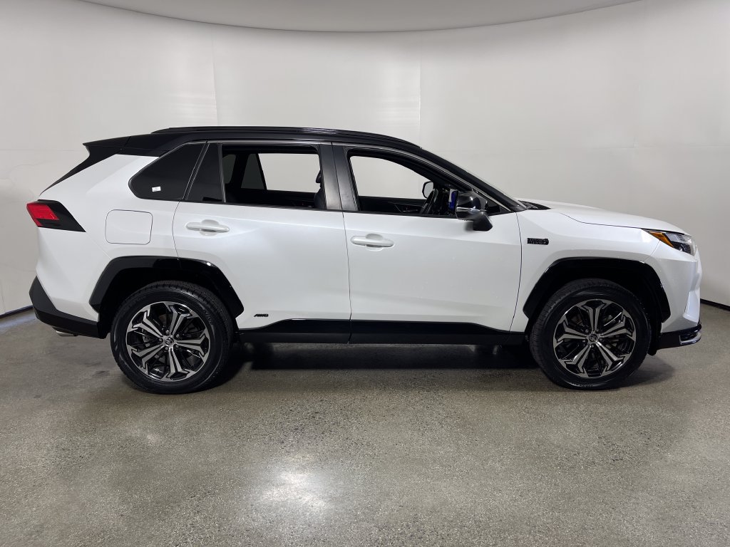 Used 2023 Toyota RAV4 XSE w/ Weather Package AWD/4WD image 2