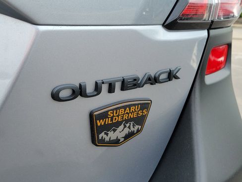 Used 2025 Subaru Outback Wilderness AWD/4WD image 6