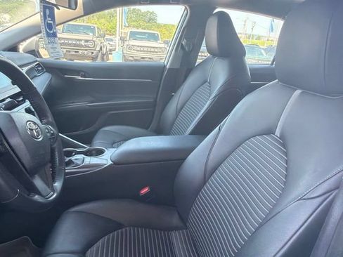 Used 2023 Toyota Camry SE FWD image 10