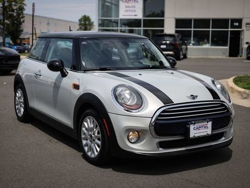 Used 2016 MINI Cooper 2-Door Hardtop FWD image 8