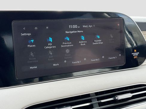 Used 2021 Hyundai Palisade Calligraphy w/ Winter Package image 13