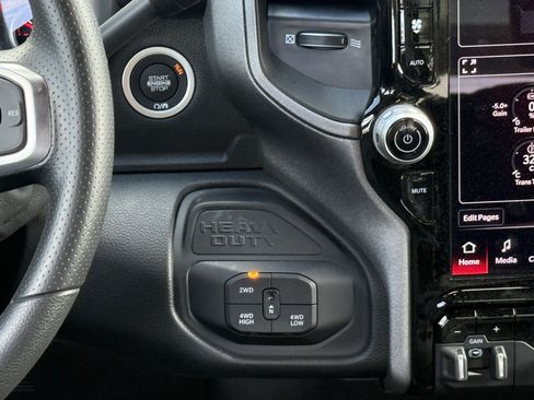 New 2026 RAM 2500 Tradesman AWD/4WD image 15